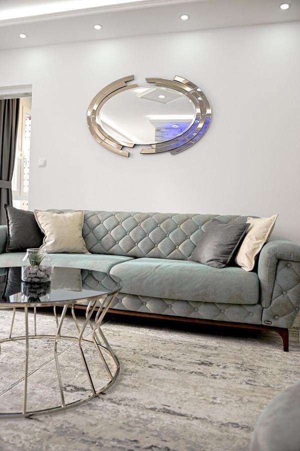 Fontana apartmani FREE parking Tuzla Bagian luar foto